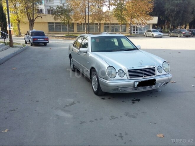 Mercedes E 240 1999, 350,000 km - 2.4 л - Mingəçevir