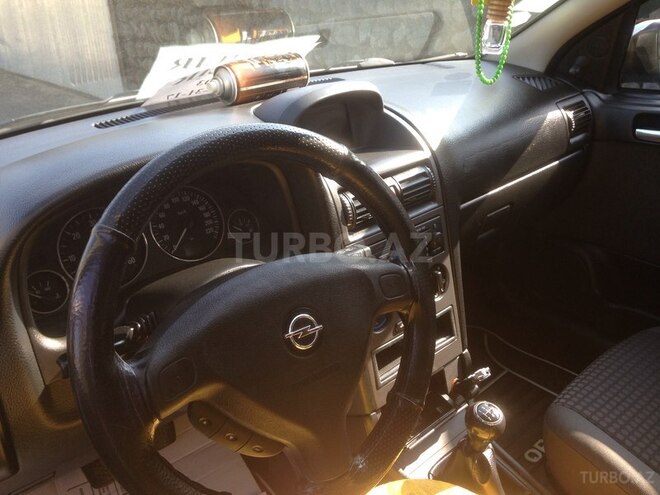 Opel Astra 2003, 190,000 km - 2.2 l - Lənkəran
