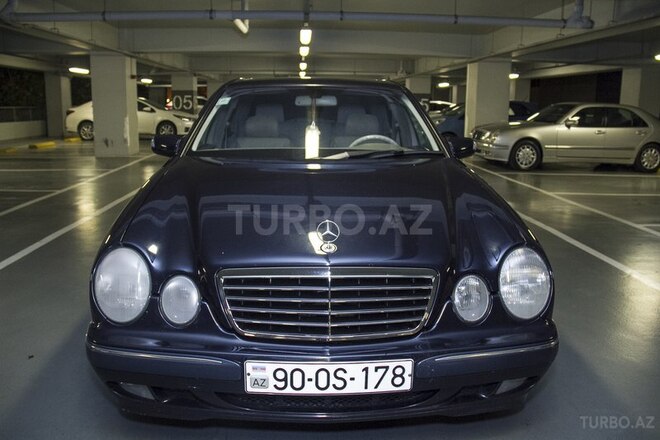 Mercedes E 220 2000, 370,000 km - 2.2 l - Bakı