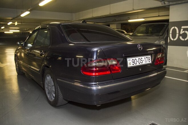 Mercedes E 220 2000, 370,000 km - 2.2 l - Bakı