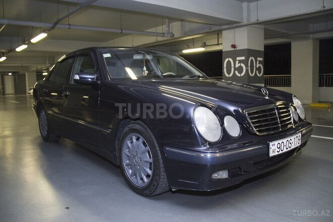 Mercedes E 220 2000, 370,000 km - 2.2 l - Bakı