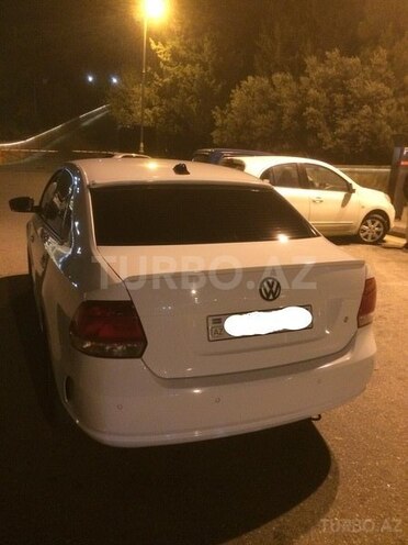 Volkswagen Polo 2012, 79,900 km - 1.6 л - Bakı