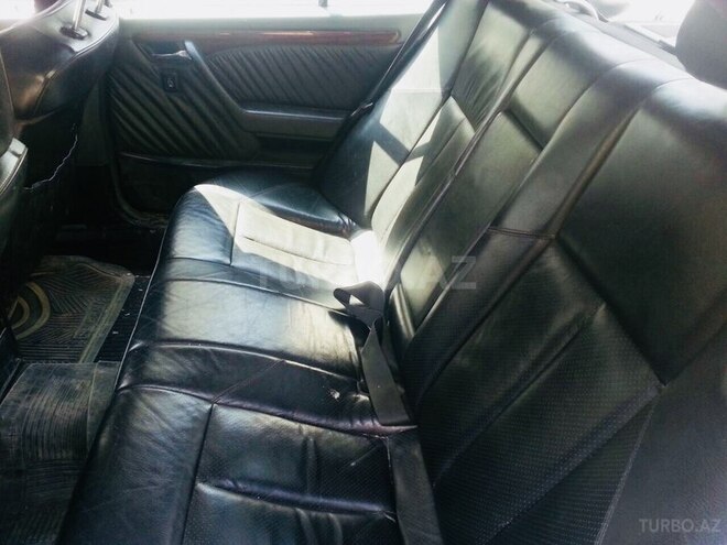 Mercedes C 180 1995, 240,000 km - 1.8 л - Bakı