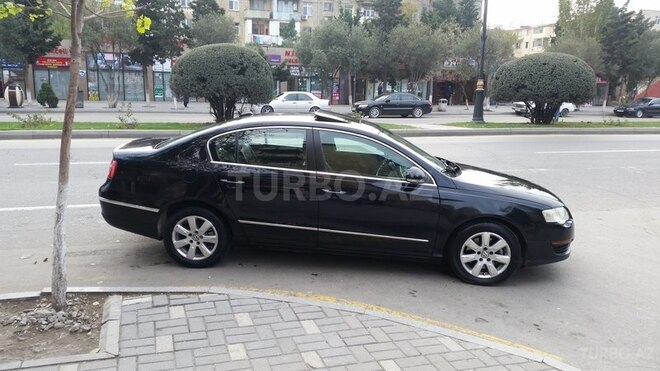 Volkswagen Passat 2005, 239,000 km - 2.0 l - Sumqayıt