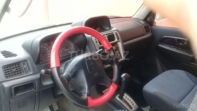 Mitsubishi Pajero io 2000, 325,000 km - 1.8 l - Bakı