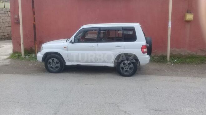 Mitsubishi Pajero io 2000, 325,000 km - 1.8 l - Bakı