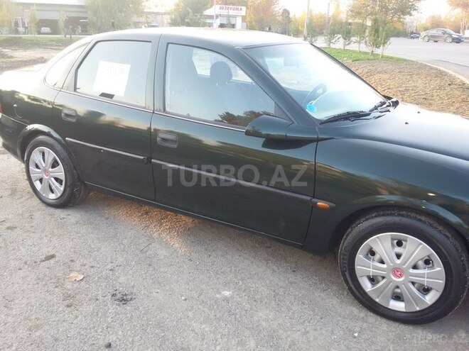 Opel Vectra 1998, 230,000 km - 2.0 l - Mingəçevir