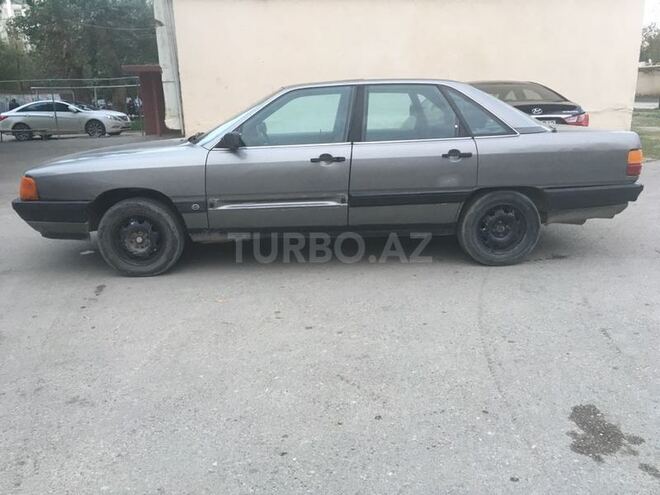 Audi  1985, 410,825 km - 0.2 l - Sumqayıt
