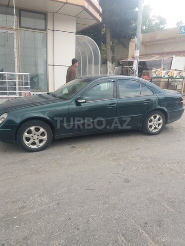Mercedes E 220 2004, 245,000 km - 2.2 l - Xırdalan