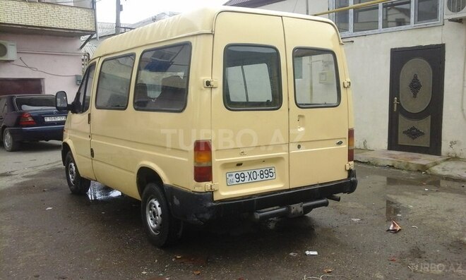 Ford Transit 1993, 200,000 km - 2.5 l - Bakı