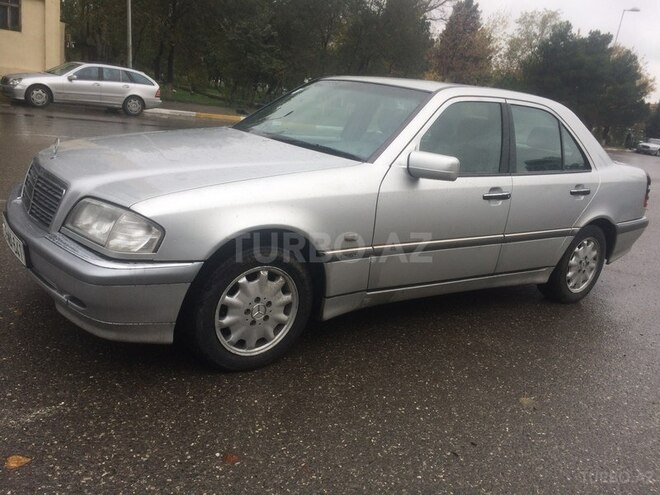 Mercedes C 180 1999, 243,041 km - 1.8 l - Sumqayıt