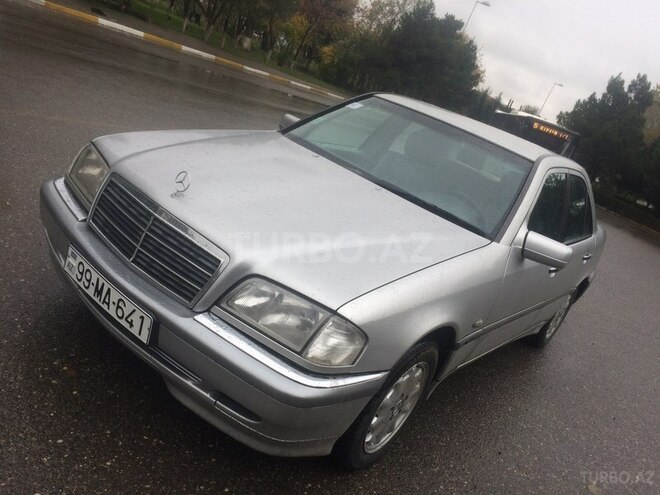 Mercedes C 180 1999, 243,041 km - 1.8 l - Sumqayıt