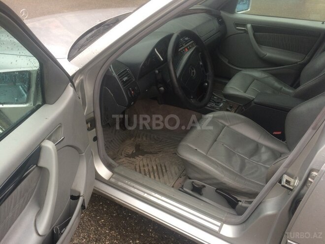 Mercedes C 180 1999, 243,041 km - 1.8 l - Sumqayıt