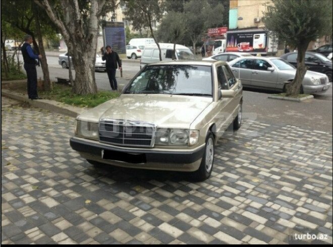 Mercedes 190 1990, 1,111 km - 0.2 l - Bakı