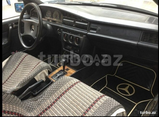 Mercedes 190 1990, 1,111 km - 0.2 l - Bakı