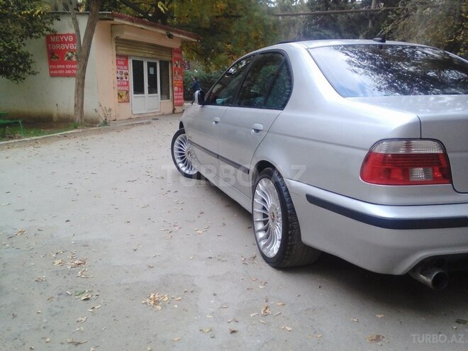 BMW 530 2000, 286,000 km - 3.0 l - Bakı