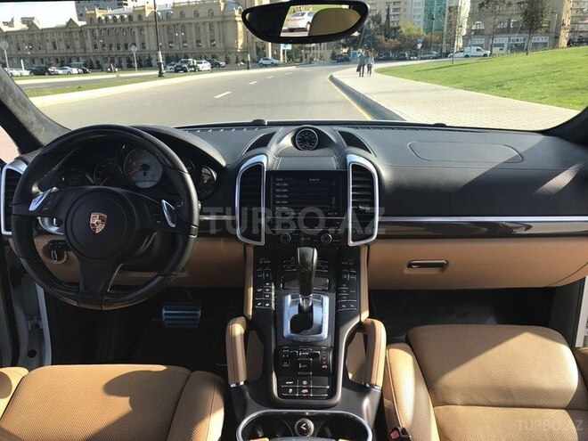 Porsche Cayenne GTS 2014, 53,000 km - 4.8 l - Bakı
