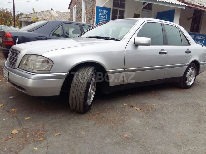 Mercedes C 180 1993, 270,000 km - 1.8 л - Zaqatala