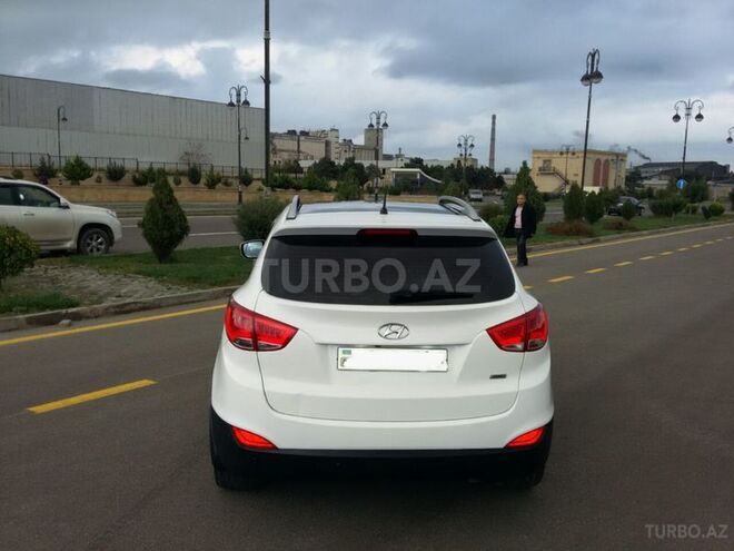 Hyundai ix35 2013, 114,000 km - 2.0 l - Bakı