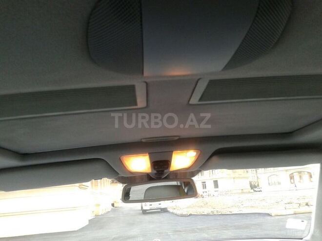 Mercedes E 240 2000, 202,400 km - 2.4 л - Bakı