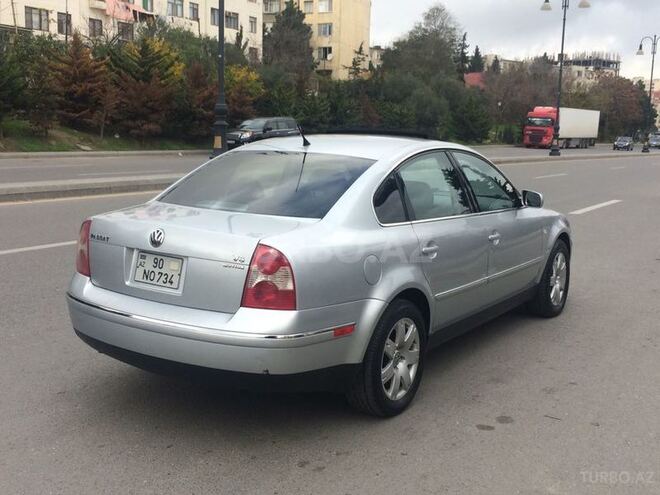 Volkswagen Passat 2003, 193,469 km - 2.8 л - Bakı