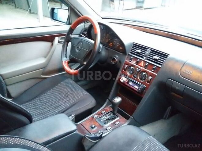 Mercedes C 200 1996, 231,000 km - 2.0 l - Bakı