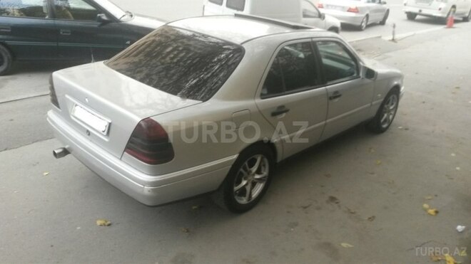 Mercedes C 180 1994, 235,000 km - 1.8 l - Bakı