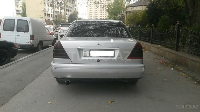Mercedes C 180 1994, 235,000 km - 1.8 l - Bakı
