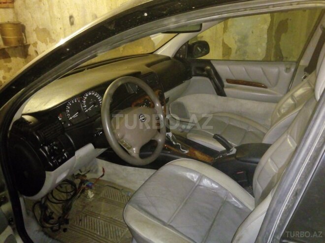 Opel Omega 1997, 274,238 km - 2.5 l - Sumqayıt