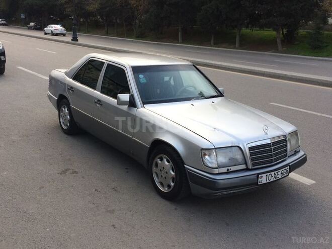 Mercedes E 320 1995, 311,296 km - 3.2 l - Bakı