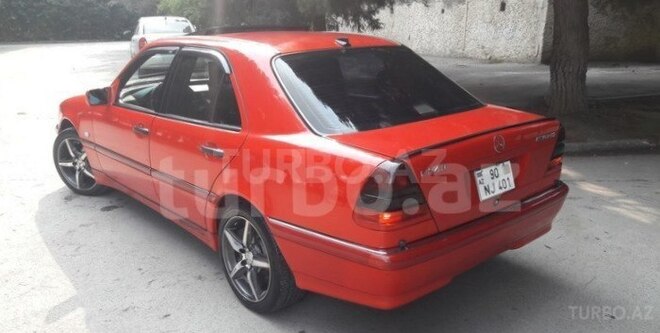 Mercedes C 220 1998, 321 km - 0.1 л - Tovuz