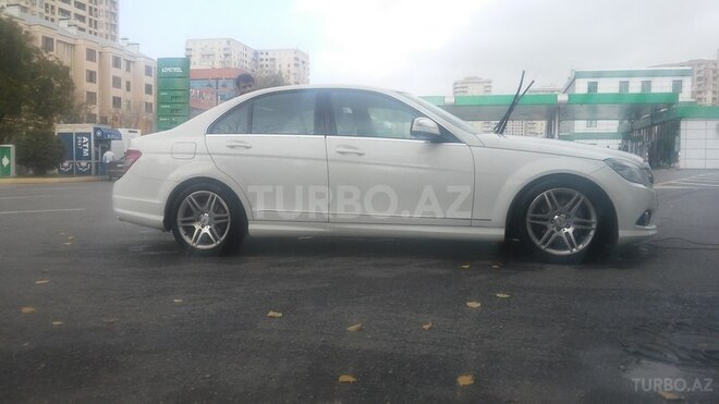 Mercedes C 350 2008, 101,000 km - 0.4 л - Bakı