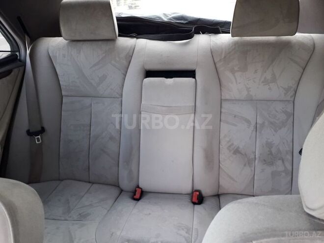 Mercedes E 230 1996, 328,601 km - 2.3 l - Bakı