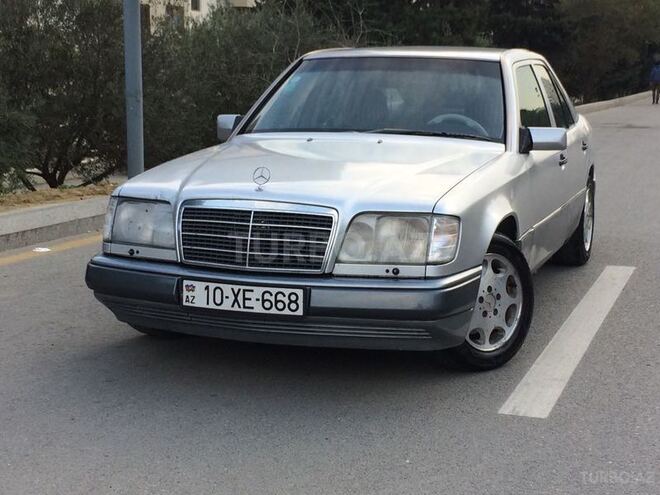 Mercedes E 320 1995, 248,500 km - 3.2 l - Bakı