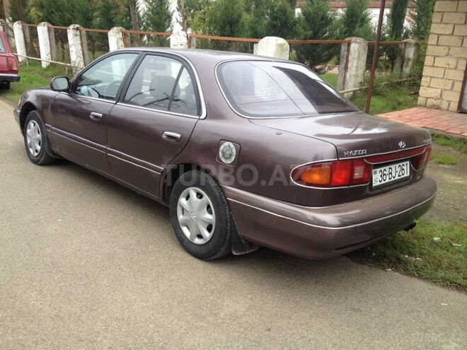 Hyundai Sonata 1995, 295,000 km - 2.0 л - Lənkəran