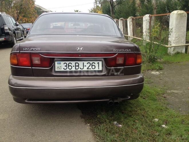 Hyundai Sonata 1995, 295,000 km - 2.0 л - Lənkəran