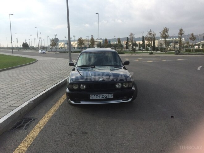 BMW 525 1992, 225,000 km - 2.5 l - Bakı