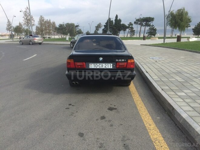 BMW 525 1992, 225,000 km - 2.5 l - Bakı