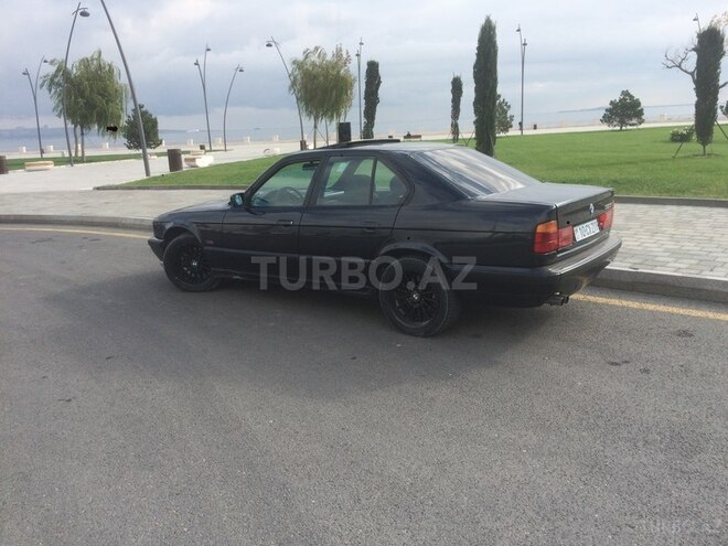 BMW 525 1992, 225,000 km - 2.5 l - Bakı