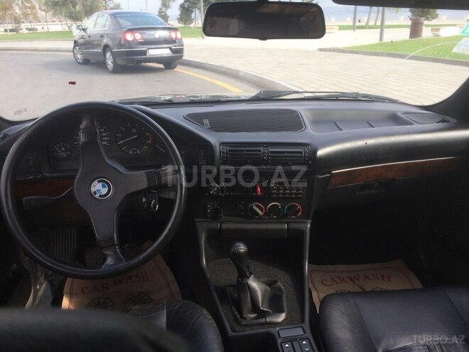 BMW 525 1992, 225,000 km - 2.5 l - Bakı
