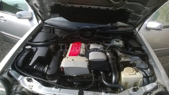Mercedes E 200 2001, 198,000 km - 2.0 л - Lənkəran