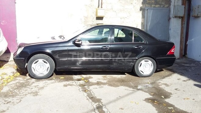 Mercedes C 200 2000, 250,000 km - 2.0 l - Bakı