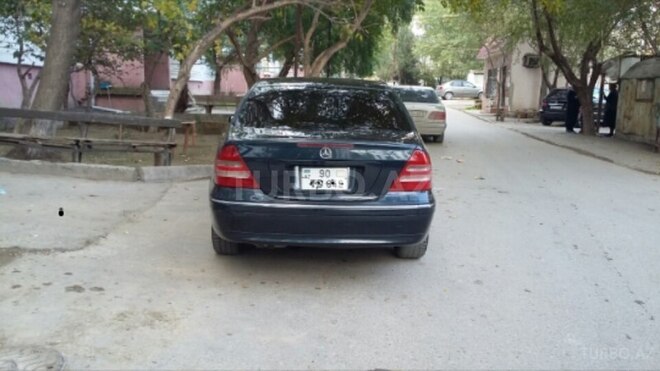Mercedes C 240 2001, 202,500 km - 2.6 l - Sumqayıt