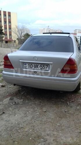 Mercedes C 180 1994, 297,000 km - 1.8 l - Bakı