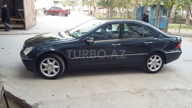 Mercedes C 240 2001, 202,500 km - 2.6 l - Sumqayıt