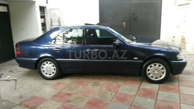 Mercedes A 150 1998, 210,000 km - 1.8 l - Bakı