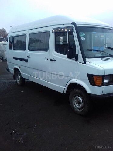 Mercedes 208 D 1993, 450,000 km - 2.3 l - Gəncə