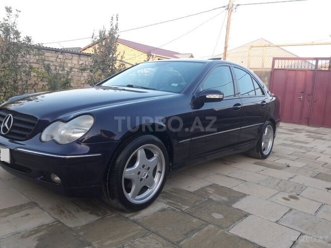 Mercedes C 200 2000, 245,000 km - 2.0 l - Bakı