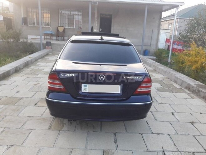 Mercedes C 200 2000, 245,000 km - 2.0 l - Bakı