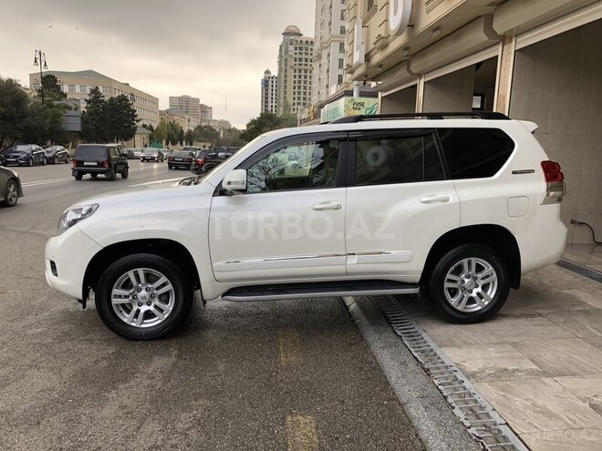 Toyota Prado 2011, 150,000 km - 4.0 л - Bakı